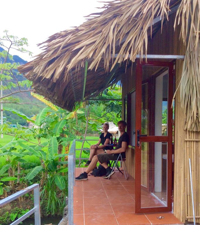 Homestay Quan Hang Mai Chau Exterior foto