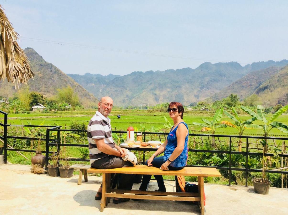 Homestay Quan Hang Mai Chau Exterior foto